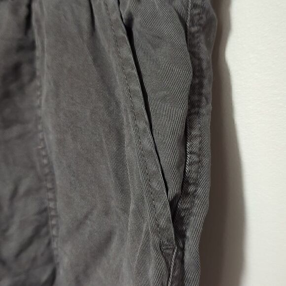 GAP Gray Shorts  - Picture 3 of 7
